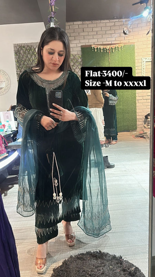 Yamini Bottel Green cut work potli Suit