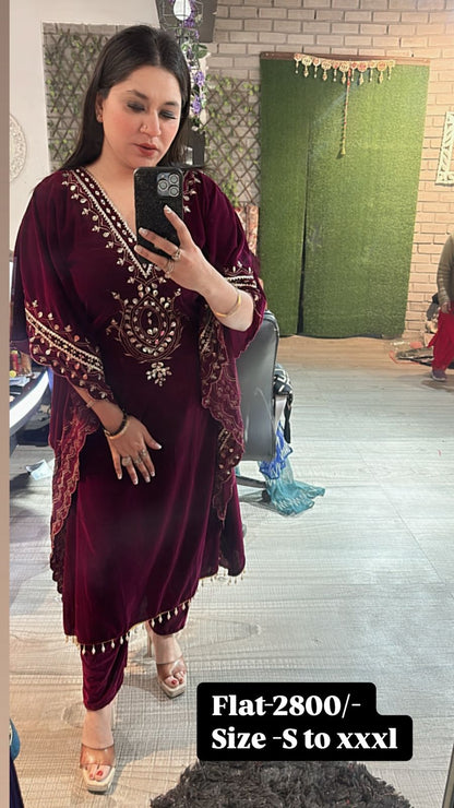 Pati Mahroon Velvet kaftan