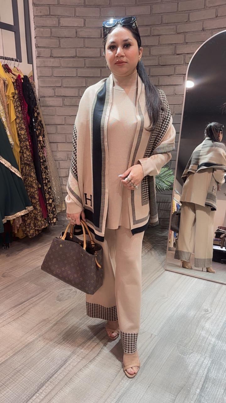 Freeze Beige Woolen Cordset