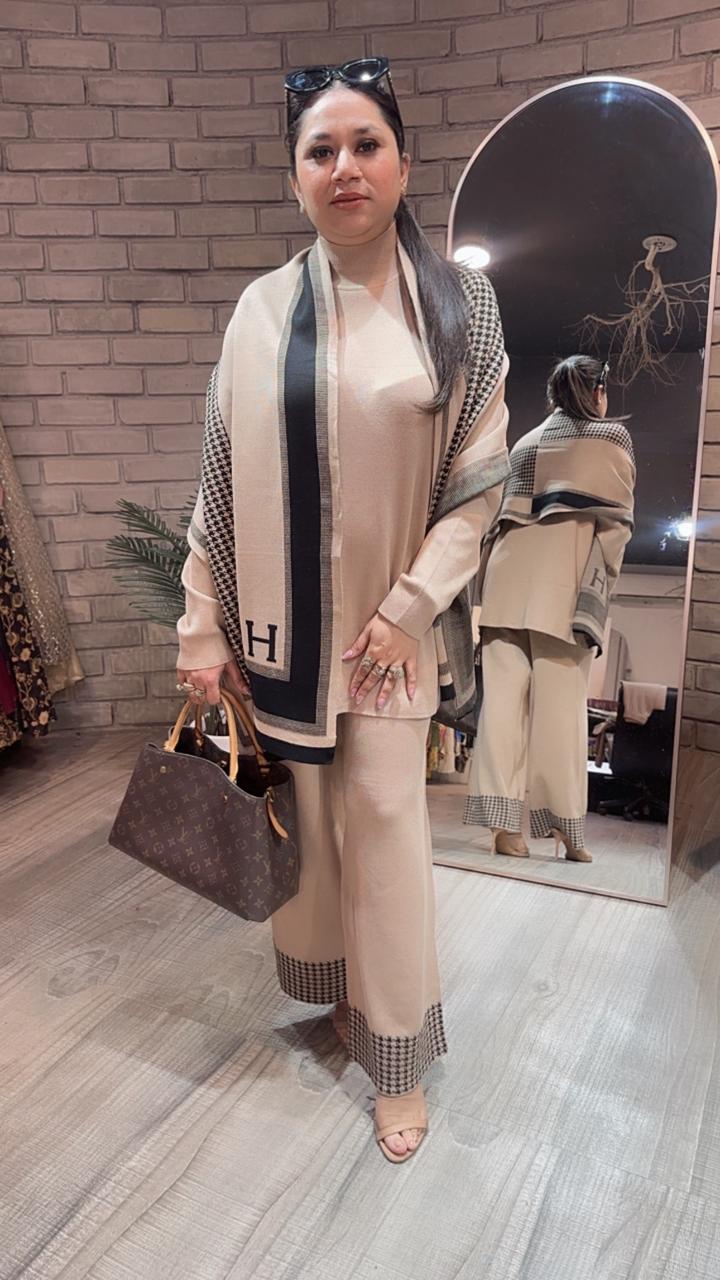 Freeze Beige Woolen Cordset