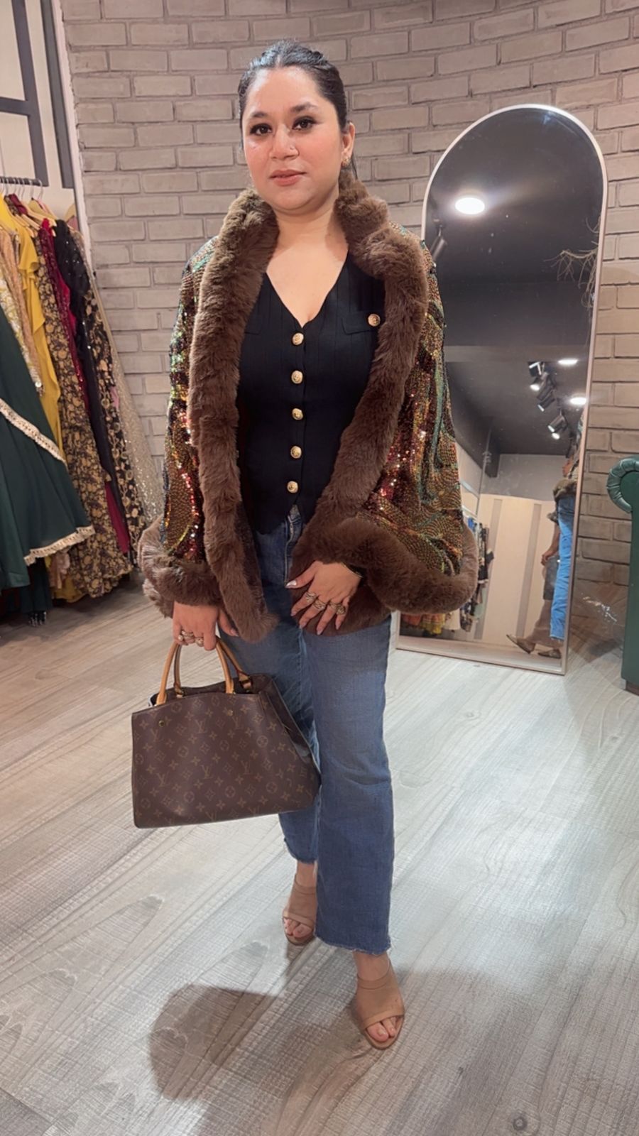 Glimmer Brown Fur Stole