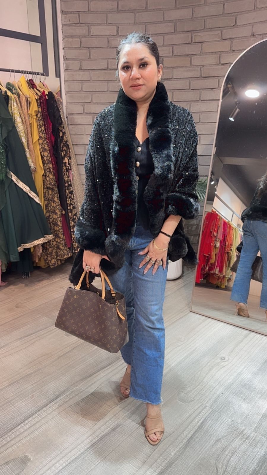 Glitter Black Fur Stole