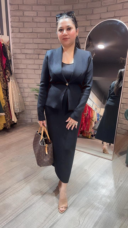 Cartier Black Woolen Skirt Cordset