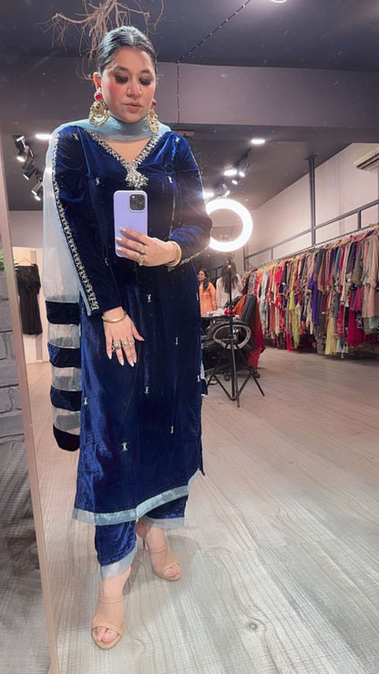 Kurban Blue Katdana Velvet suit