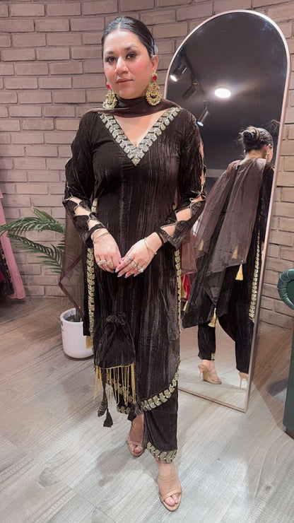 Ebadat Brown Crush katdana velvet Suit with potli