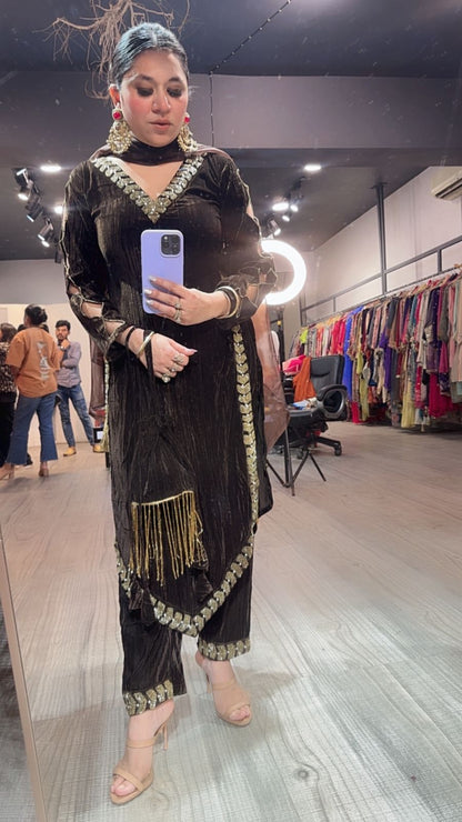 Ebadat Brown Crush katdana velvet Suit with potli