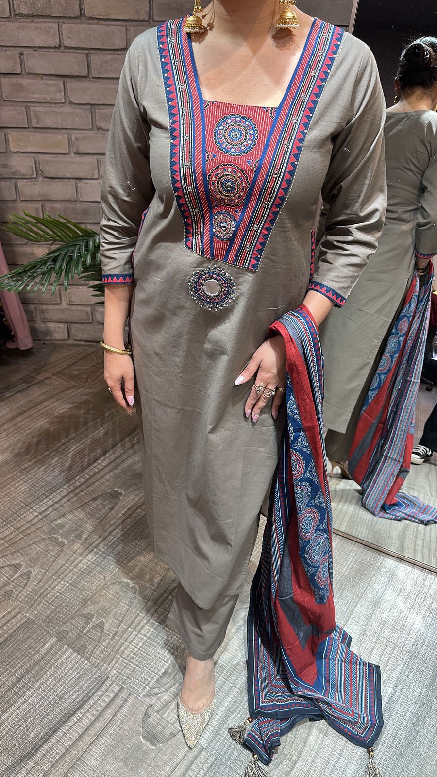 Romeo Olive Cotton suit