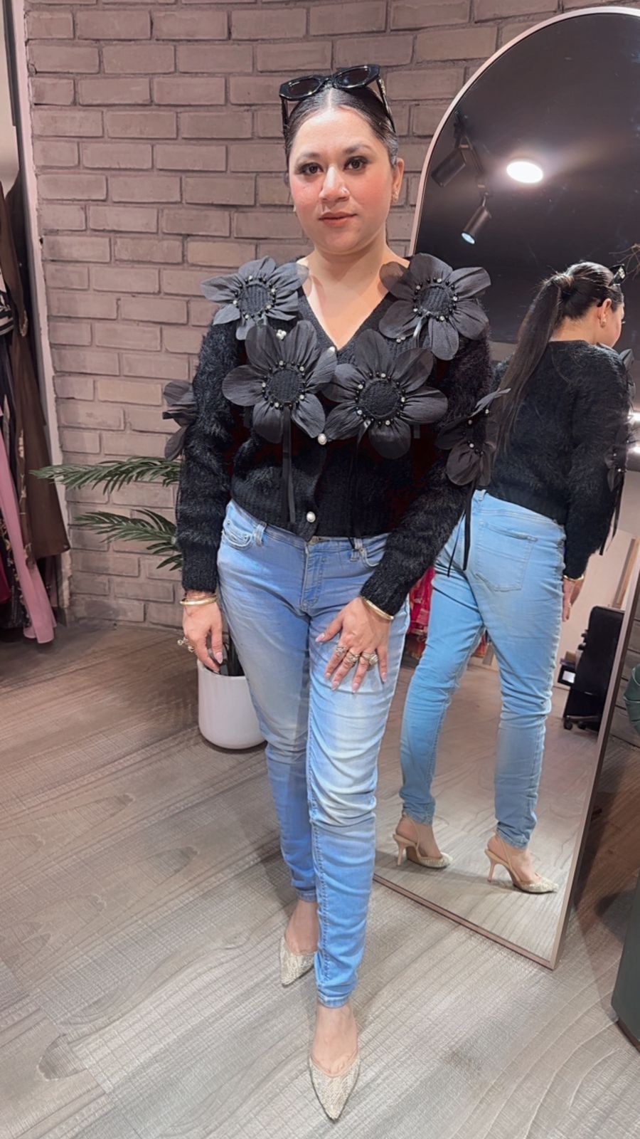 Flowy Black 3D Sweater