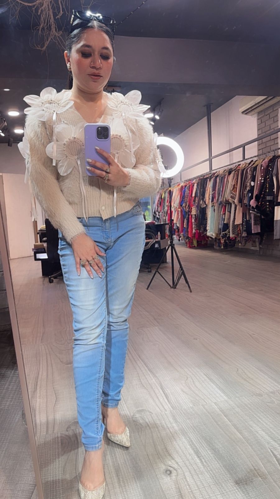 Flowy ivory 3D Sweater