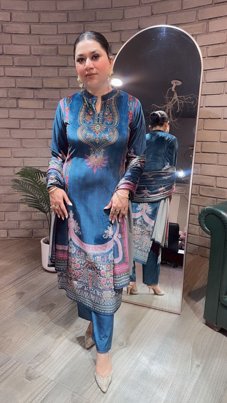 Bisleri Digital Designer velvet suit