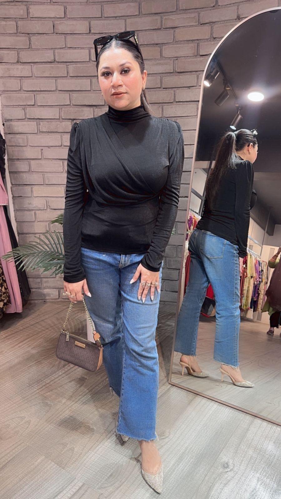 Tessa Black knitted full Sleeve Top