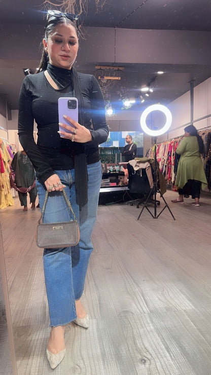 Swag Black knitted full Sleeve Top