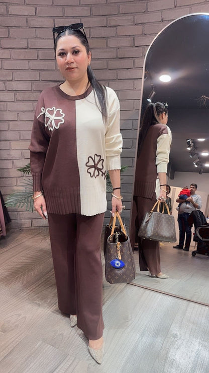 English Brown offwhite Woolen Cordset