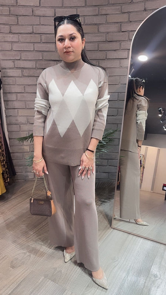 Oliver Beige Woolen Cordset