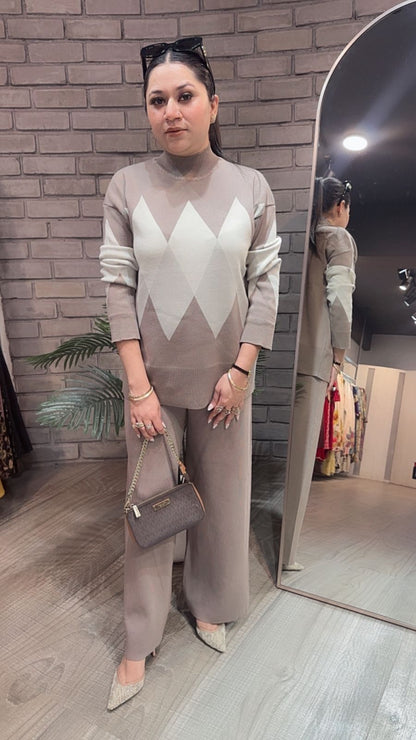 Oliver Beige Woolen Cordset