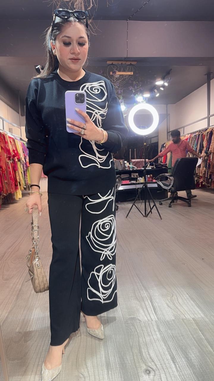 French Black Woolen Cordset