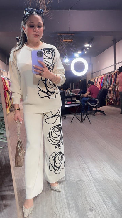 French offwhite Woolen Cordset