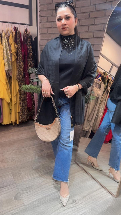 Mk Black Semi Woolen Stole