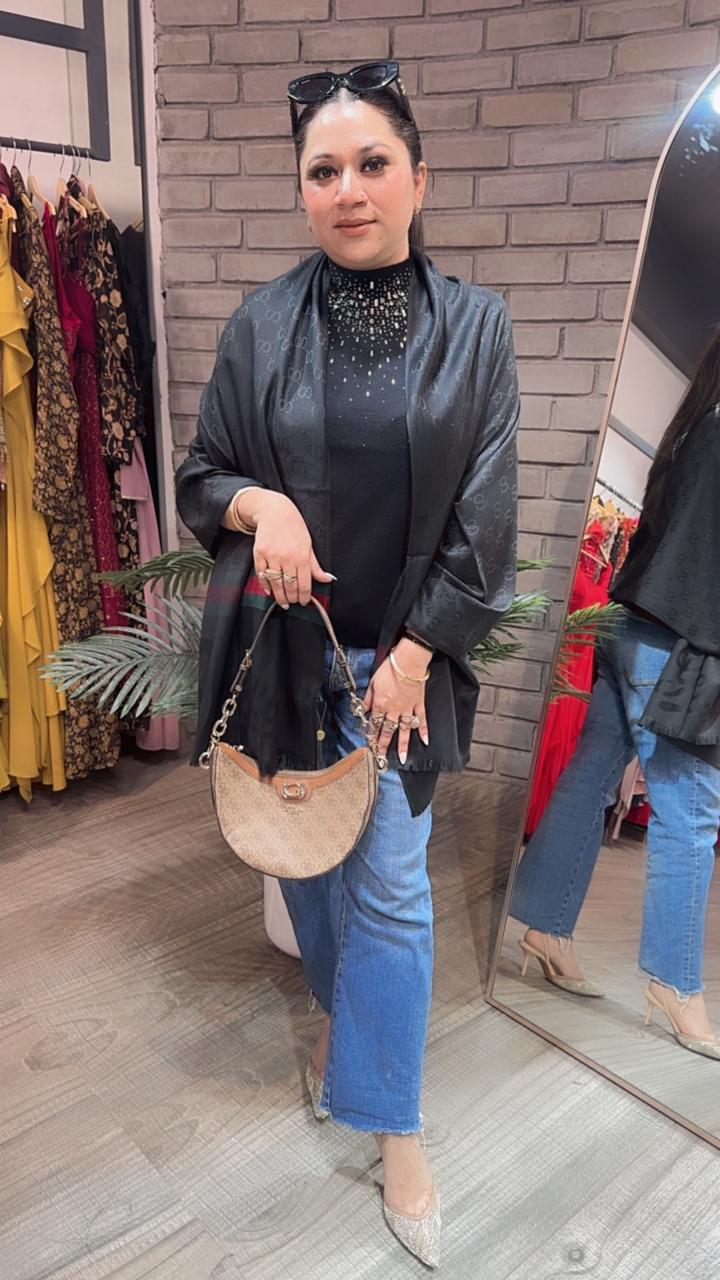 Gucci Strip Semi Woolen Stole