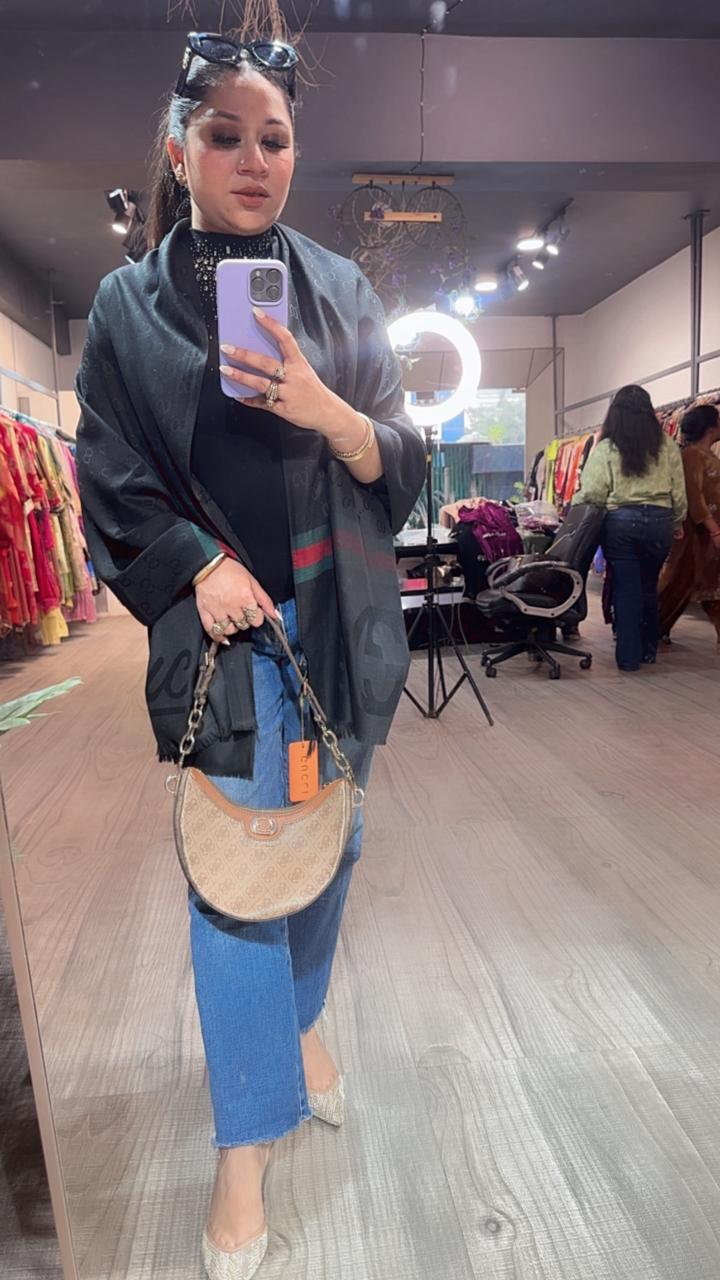 Gucci Strip Semi Woolen Stole