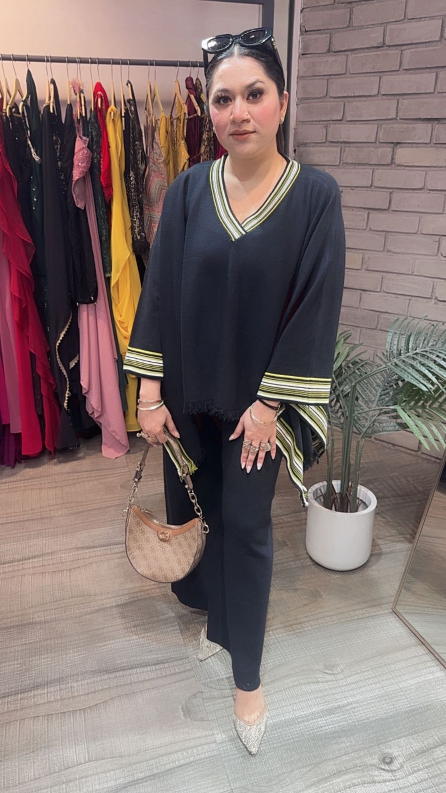 Theos Black Woolen Cordset