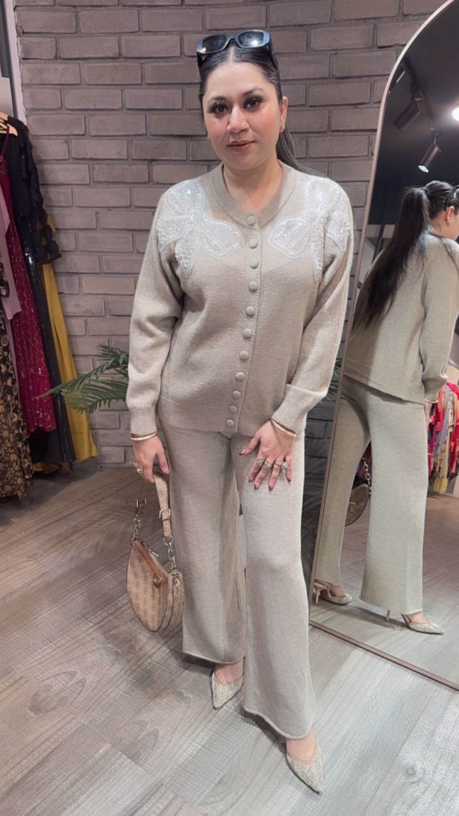 Bow Beige Woolen Cordset