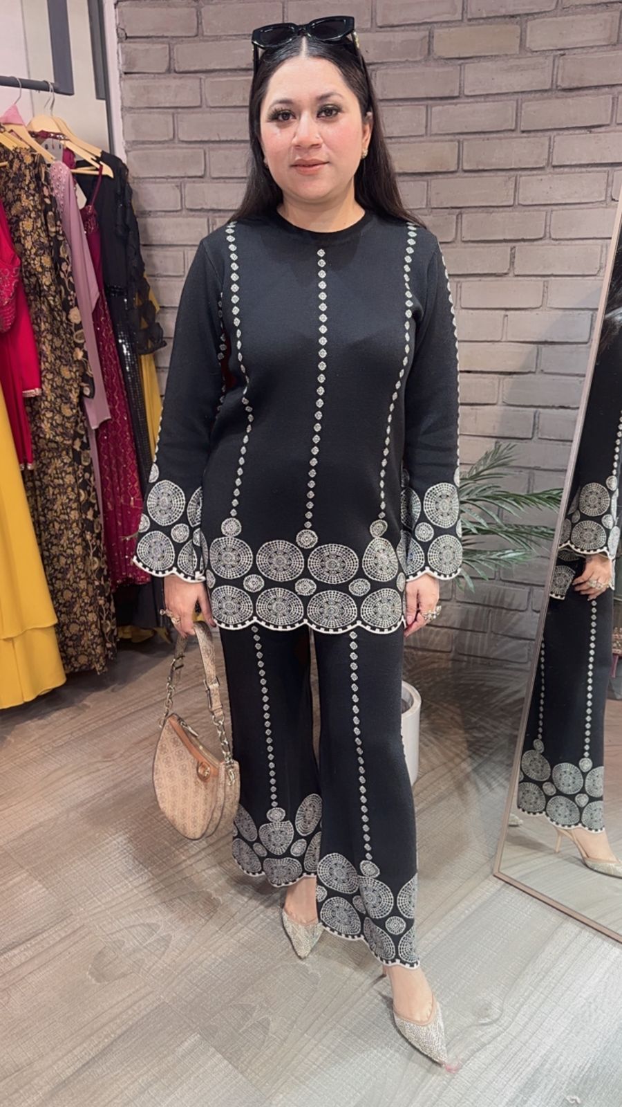 Crossword Black  Woolen cordset