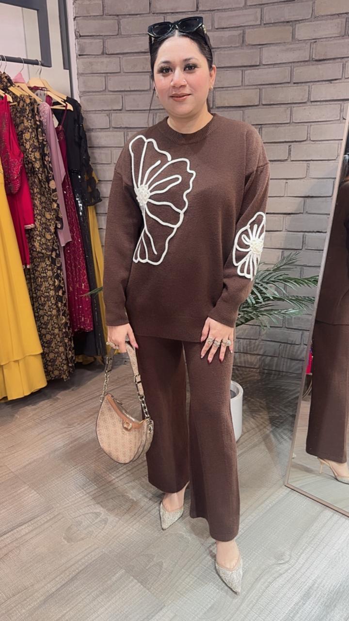 Alice Brown Woolen cordset