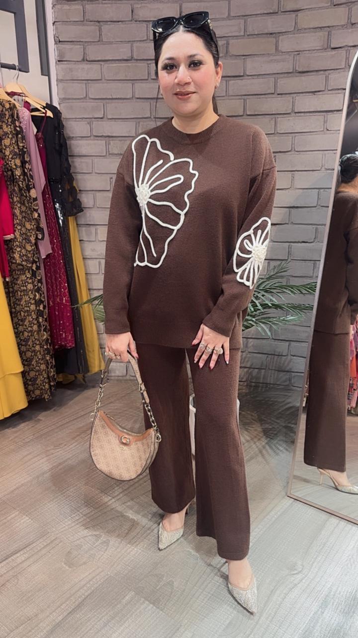 Alice Brown Woolen cordset