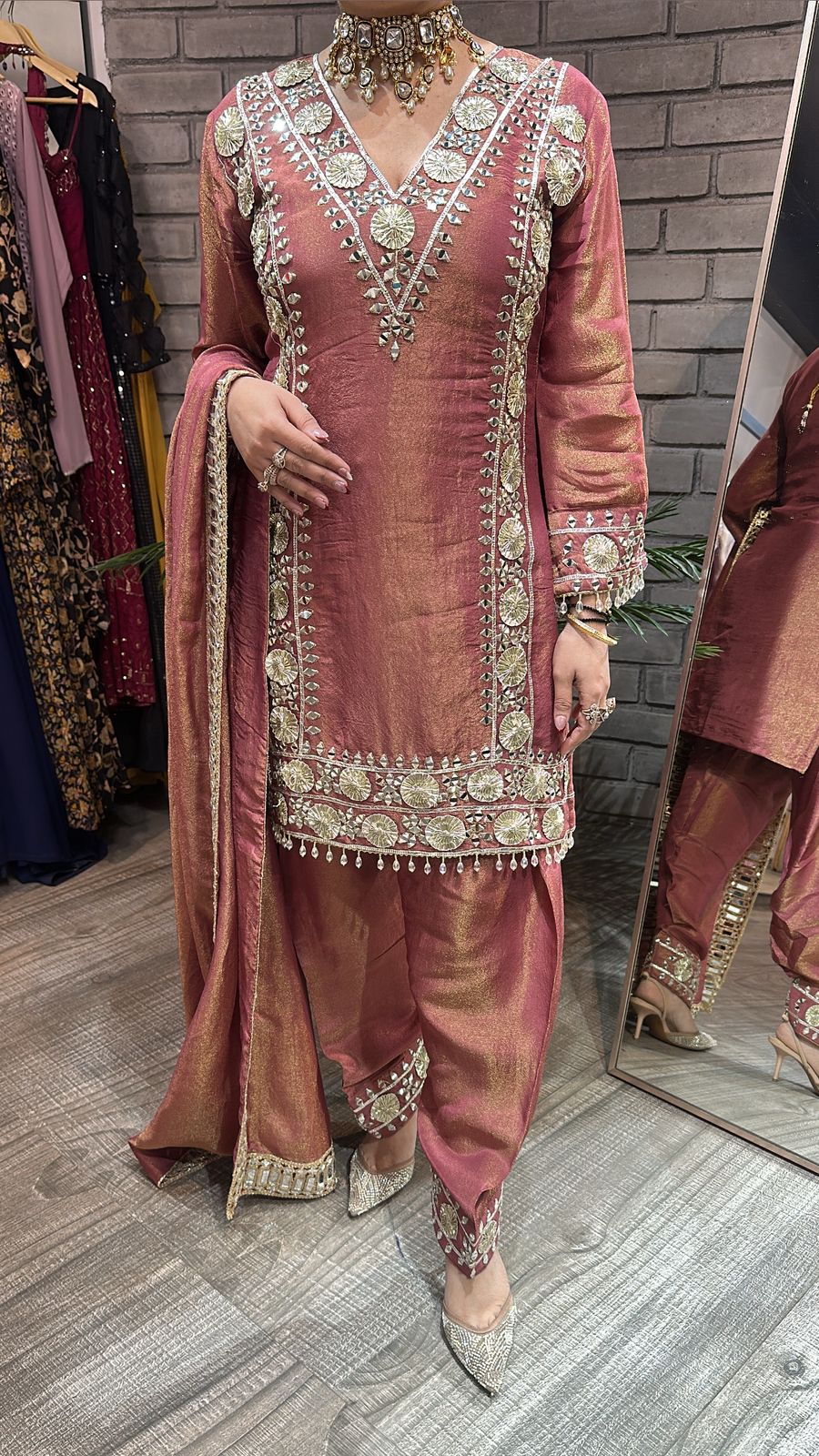 Ronak onion pink Mirror Designer suit