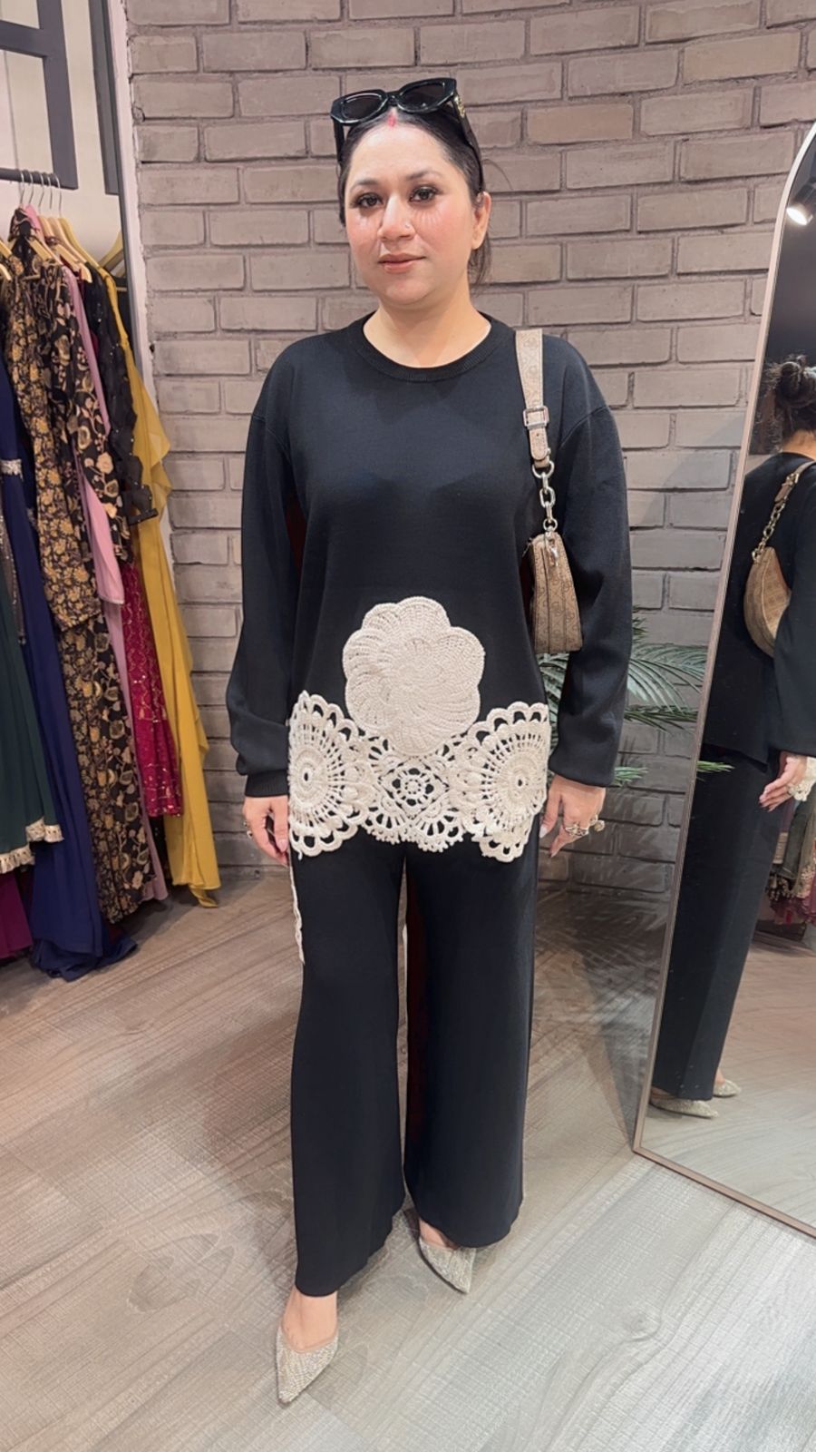 Spain Black Lace Woolen Cordset