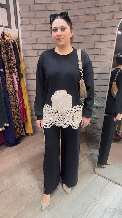 Spain Black Lace Woolen Cordset