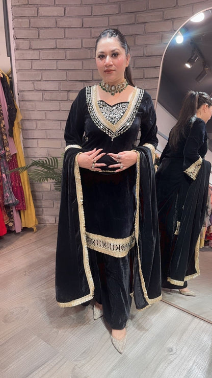 Saudi Black velvet Mirror work suit