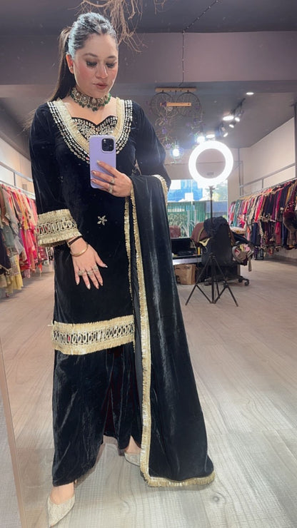 Saudi Black velvet Mirror work suit