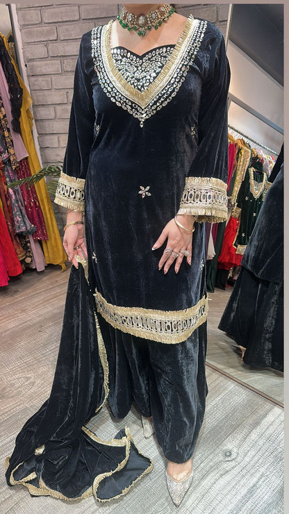Saudi Black velvet Mirror work suit