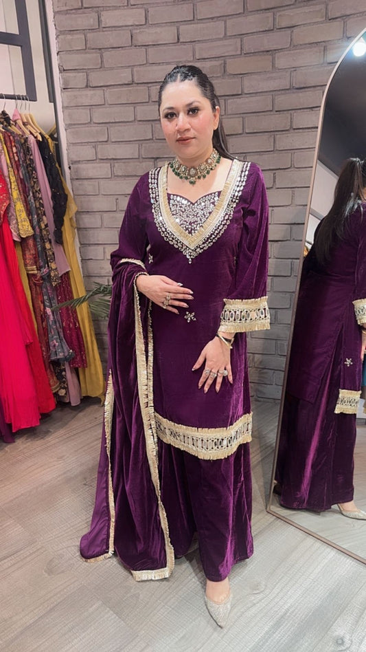 Saudi wine velvet Mirror work suit