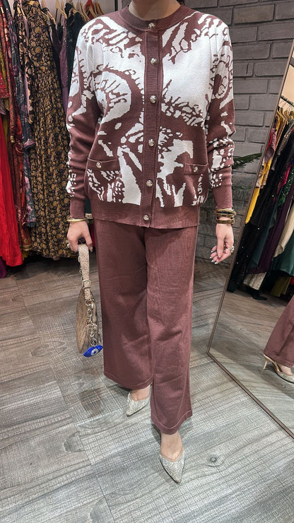 Kangaroo Brown Woolen Cordset