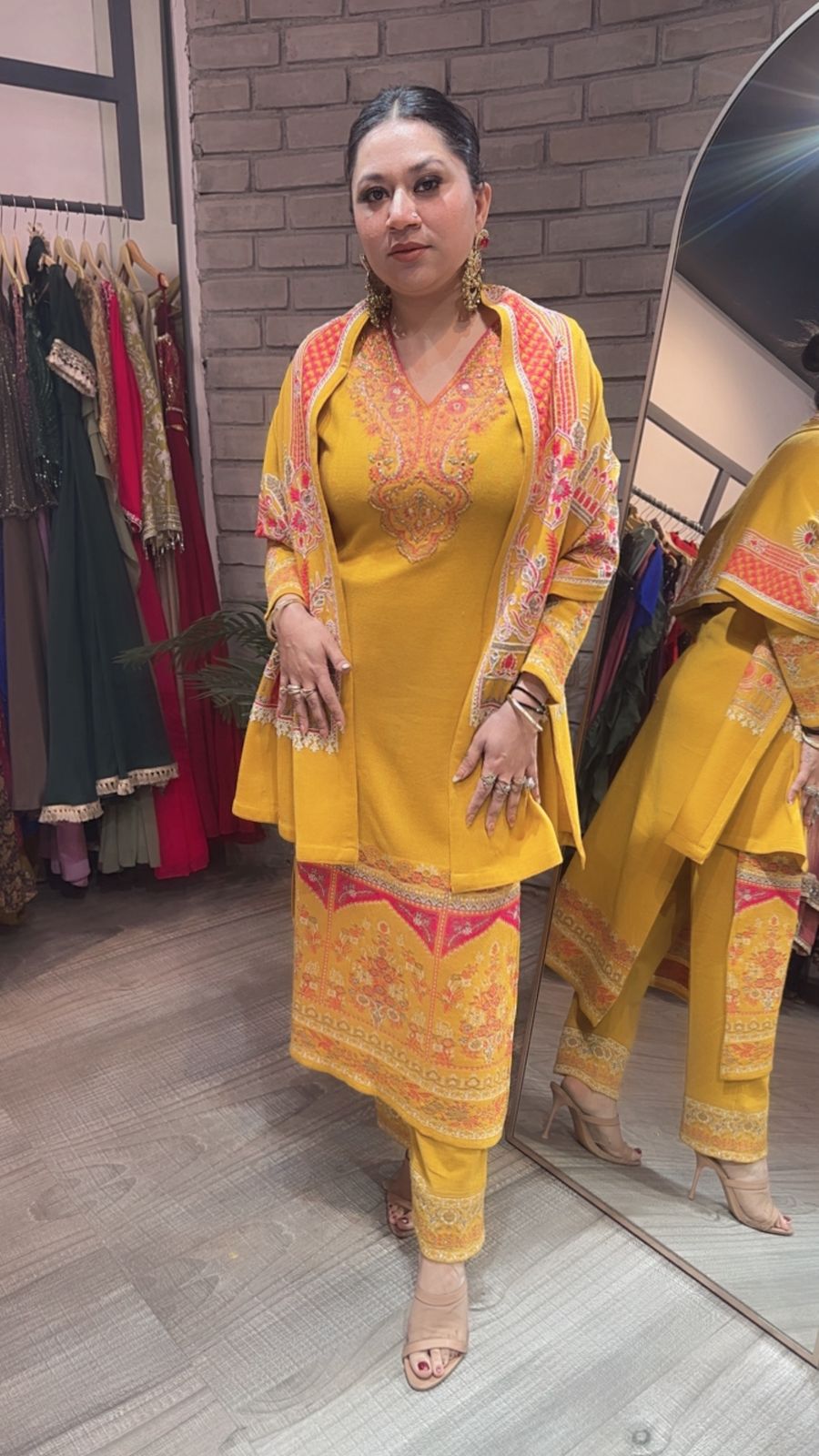Daawat Musturd Designer Woolen suit