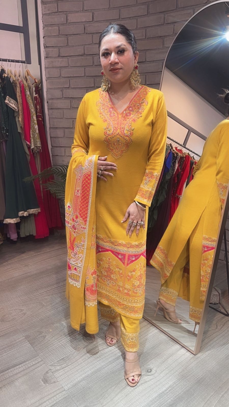 Daawat Musturd Designer Woolen suit