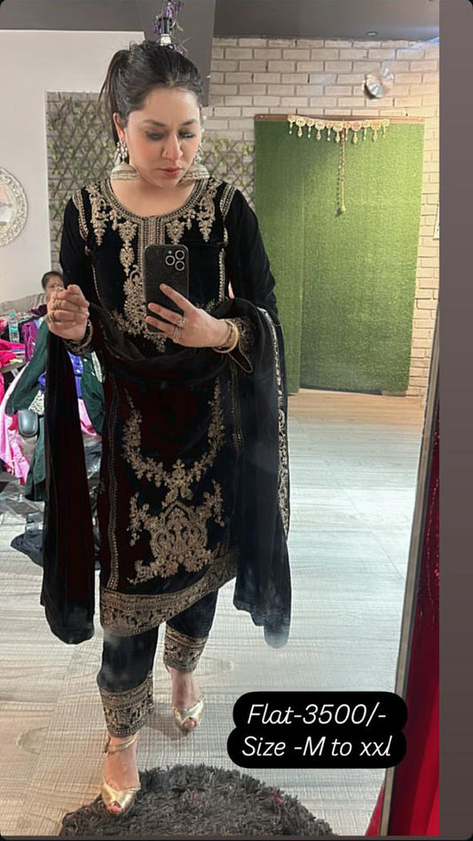 Naghma Bottel Green  Designer velvet Suit