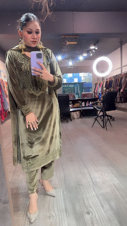 Mutyaar Olive Green velvet Suit