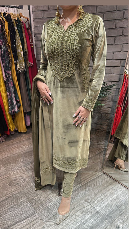 Mutyaar Olive Green velvet Suit