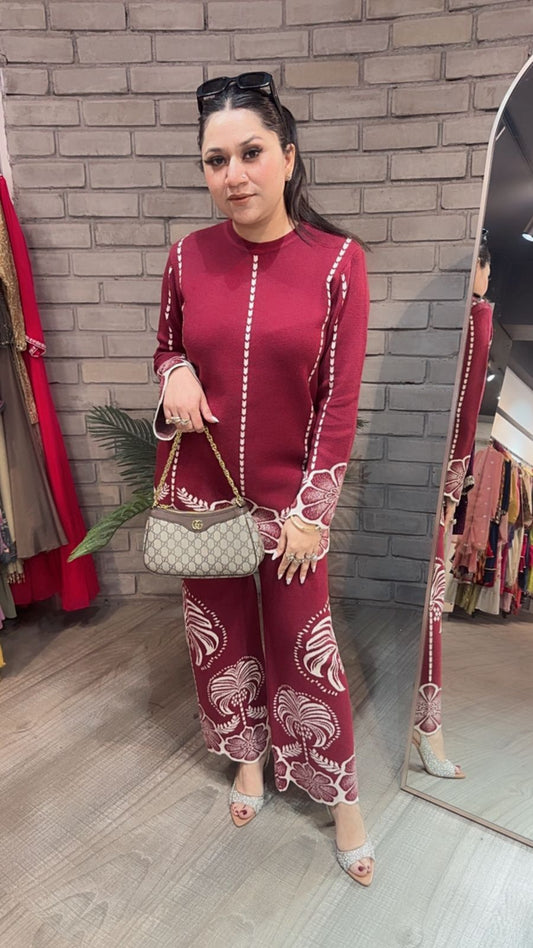 Mahroo Floral Scalp Woolen Cordset