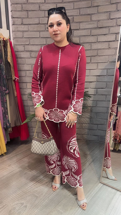 Mahroo Floral Scalp Woolen Cordset