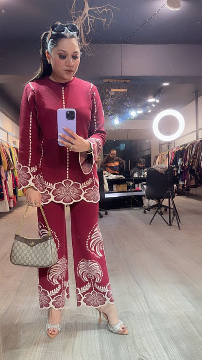 Mahroo Floral Scalp Woolen Cordset