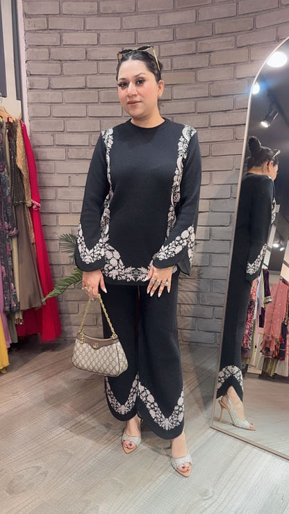 Freesia Black Woolen Cordset