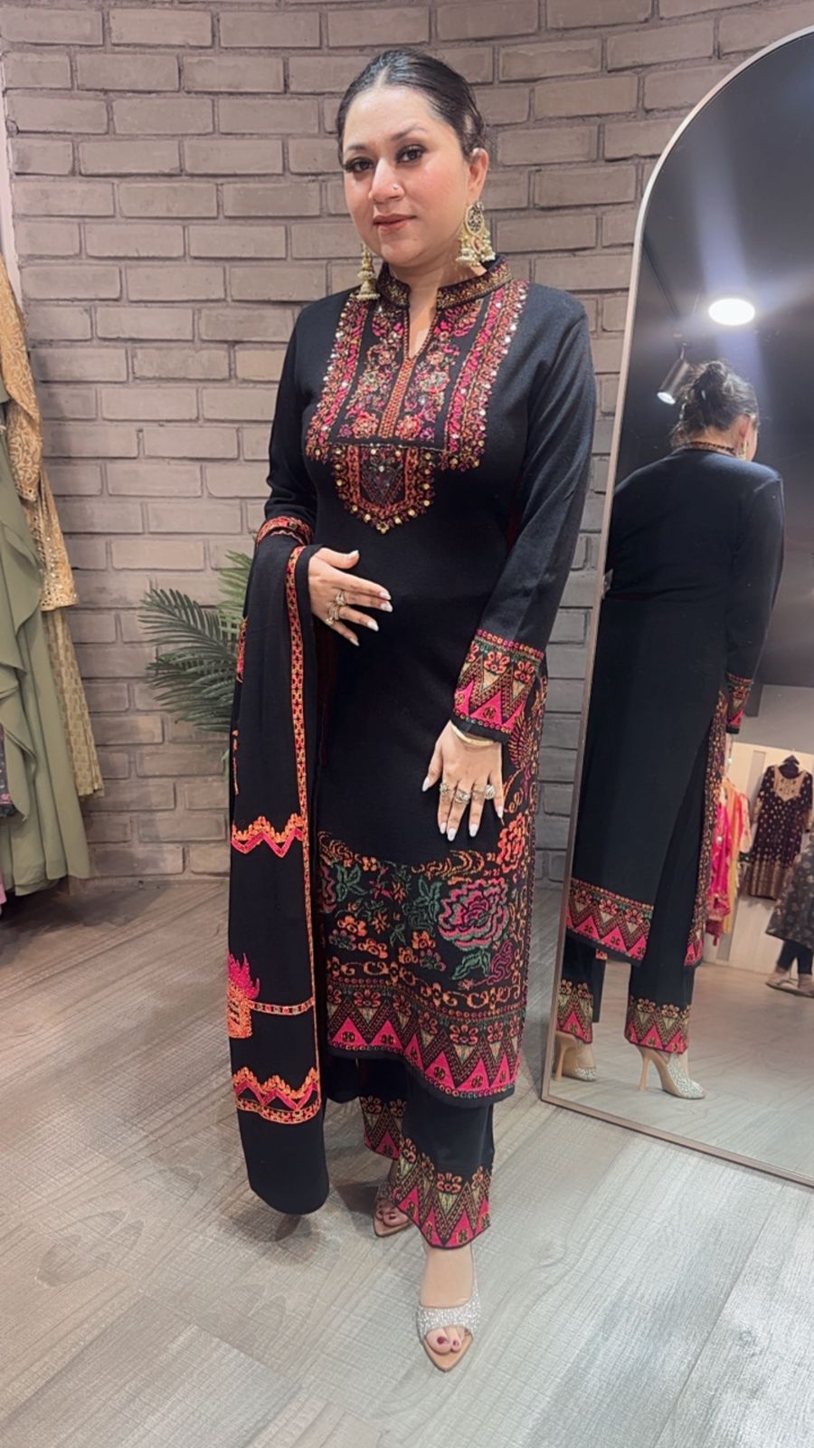 Dal Makhni Black Woolen Designer suit