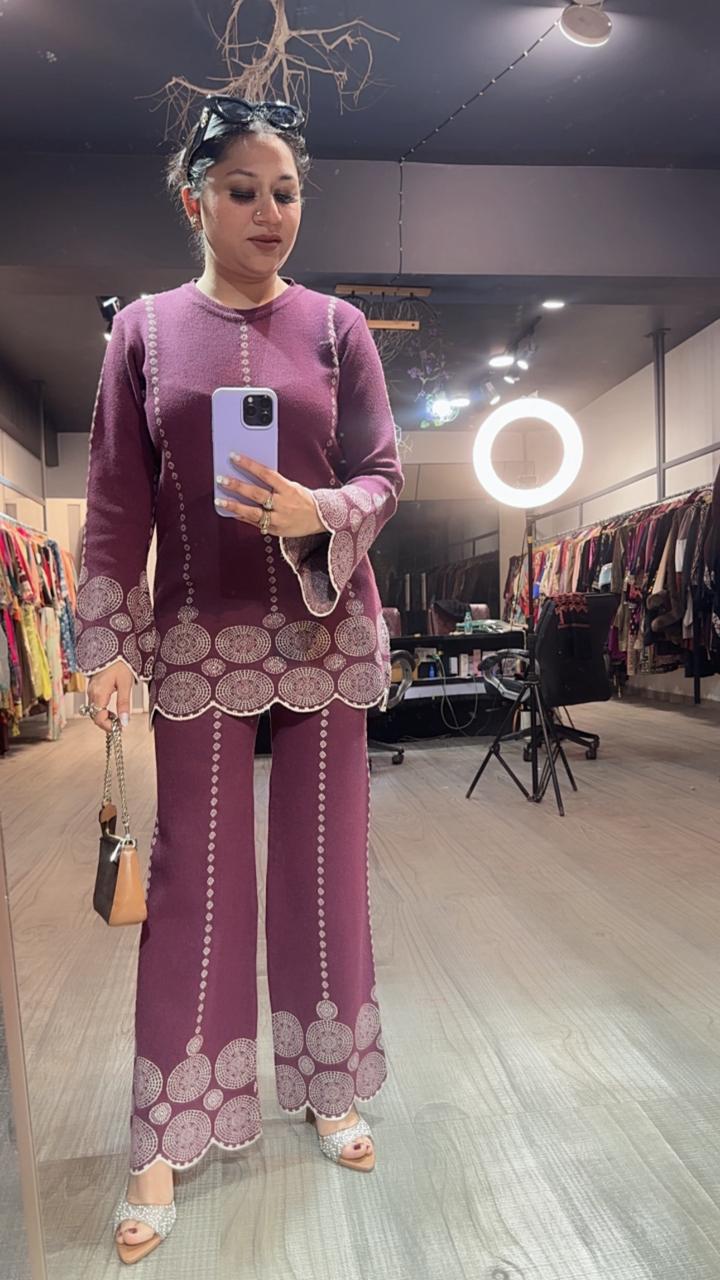 Mocha Onion Pink  Woolen Cordset