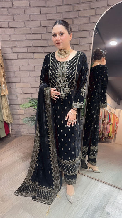 Kaera Black velvet  Designer suit