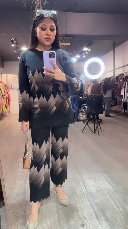 Bocha Black Woolen Cordset